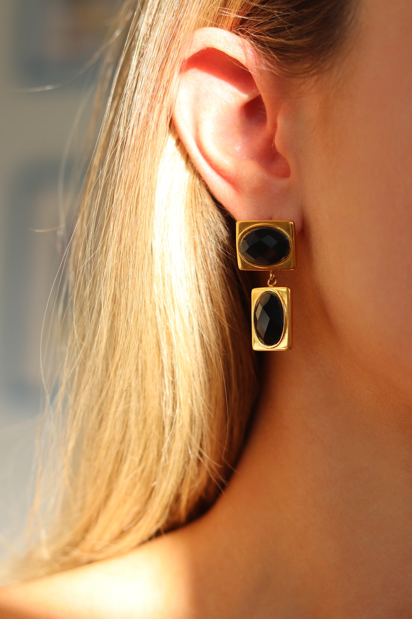 Clove Earrings